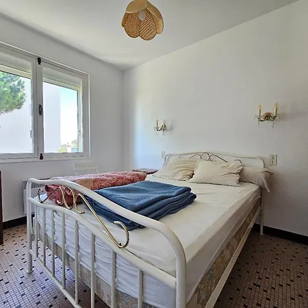 Casa de Férias Grande Maison 6 Pers Face A La Lagune, Proche - Fr-1-476-47